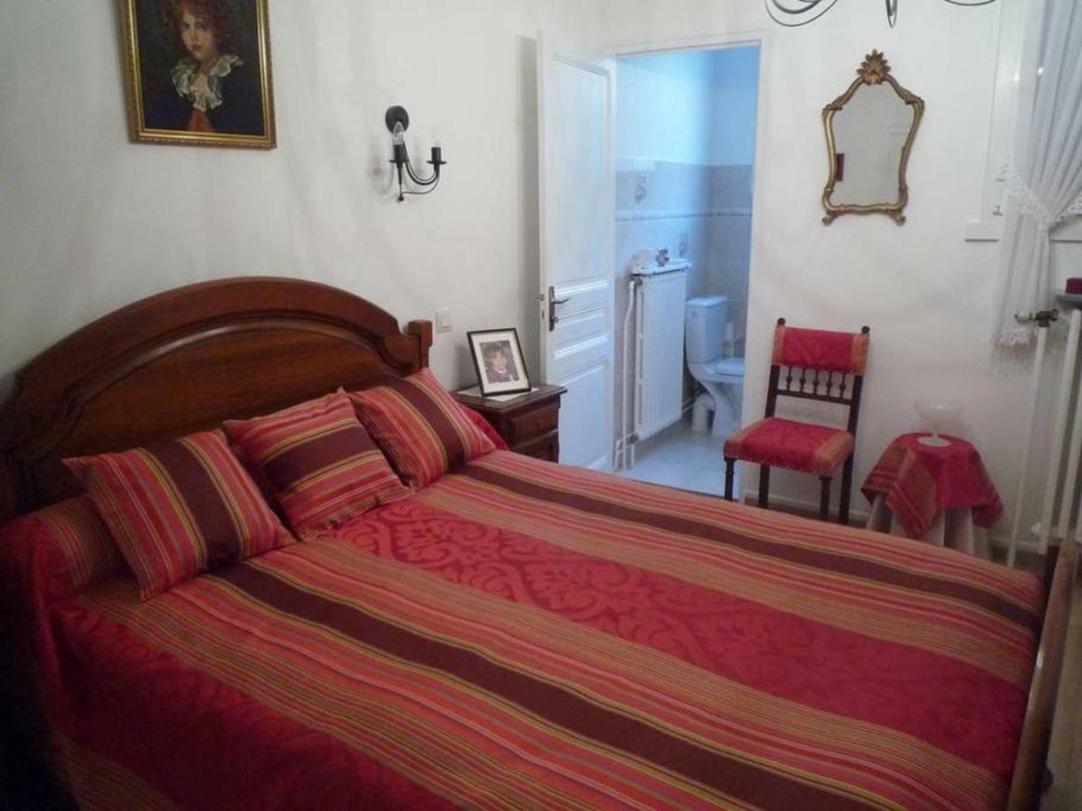 Tournus Belle Maison Vue Sur Saone Luaran gambar